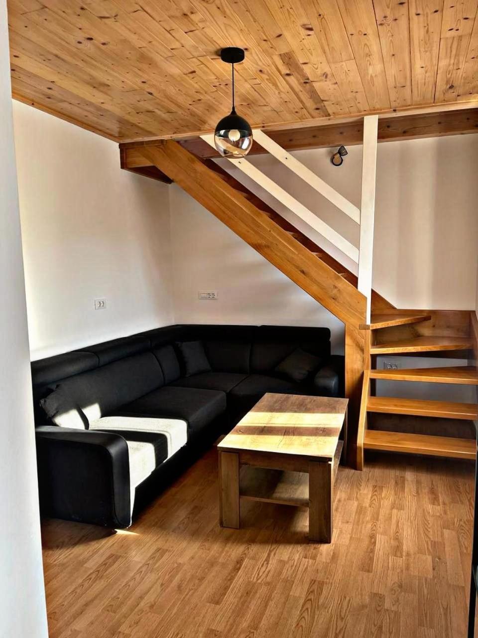 Amani Modern Apartment Lumbarda Eksteriør billede